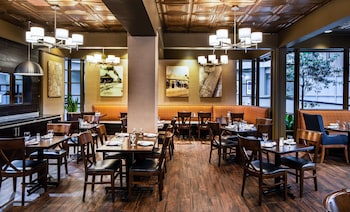 Embassy Suites By Hilton Chicago North Shore Deerfield,Chicago>>Bannockburn,4 star
