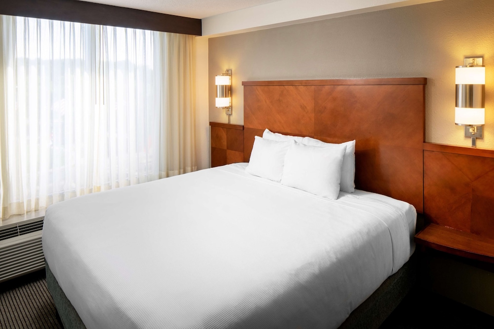 hyatt place greenville haywood