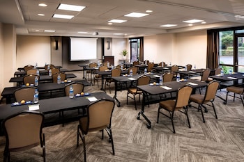 hyatt place greenville haywood