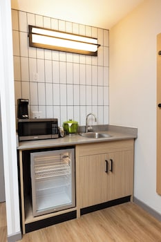 hyatt place greenville haywood