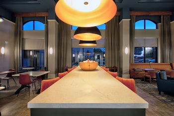 Hampton Inn & Suites Spartanburg-I-26-Westgate Mall,Greenville - Spartanburg>>Gramling,2.5 star