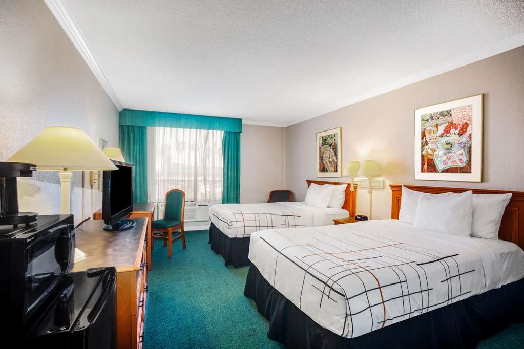 days inn by wyndham del rio