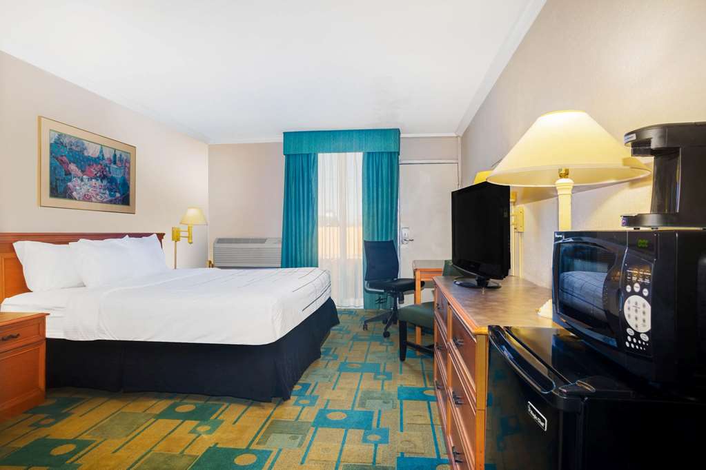 days inn by wyndham del rio