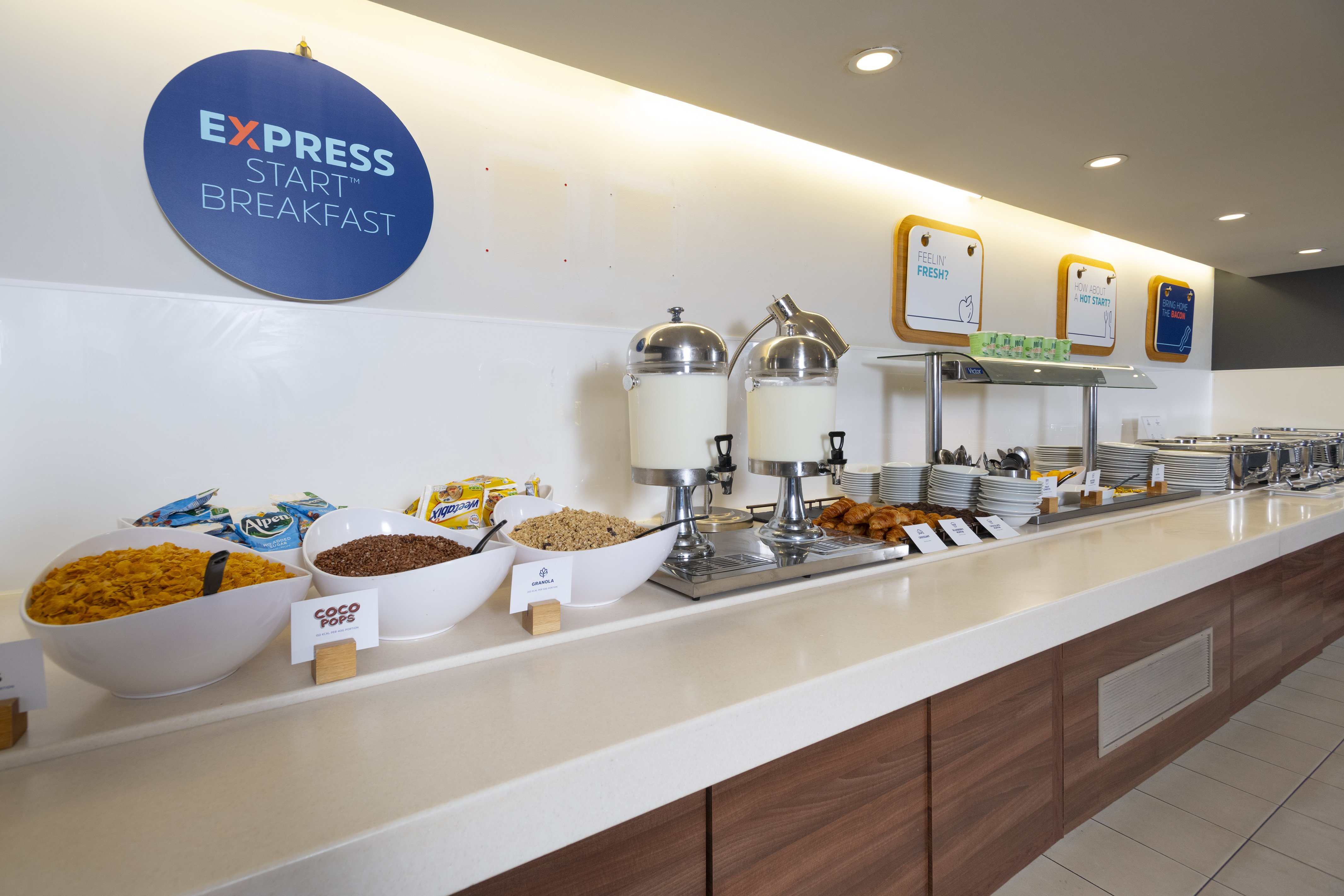 holiday inn express exeter east by ihg