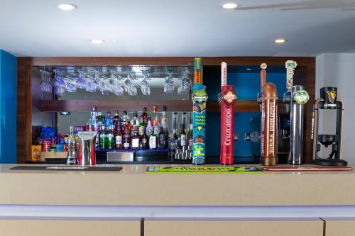 holiday inn express exeter east by ihg