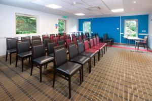holiday inn express exeter east by ihg