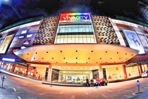 great view new vivacity suite top shopping mall 2 card