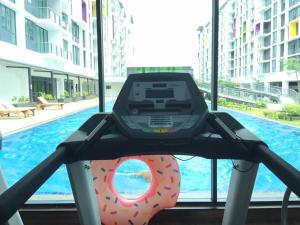 great view new vivacity suite top shopping mall 2 card