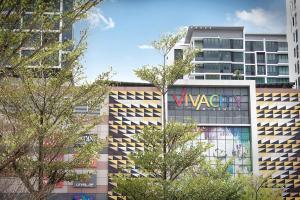 great view new vivacity suite top shopping mall 2 card