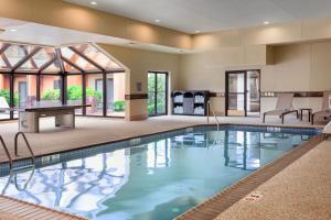 courtyard by marriott mahwah