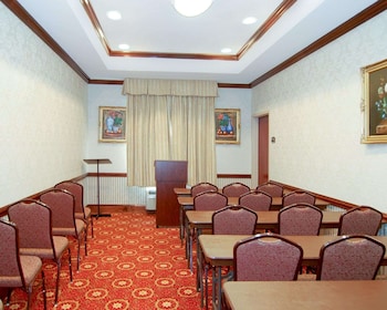 comfort inn and suites