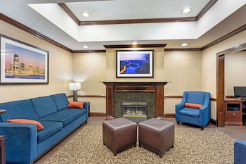 comfort inn and suites