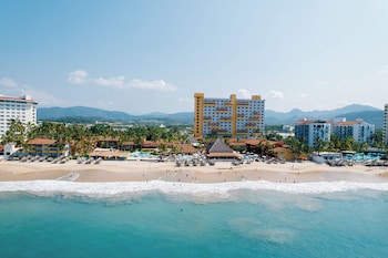 holiday inn resort ixtapa all inclusive by ihg