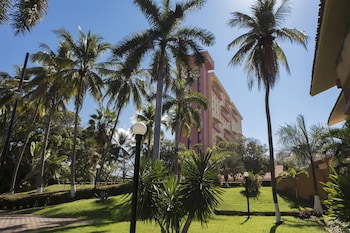 holiday inn resort ixtapa all inclusive by ihg