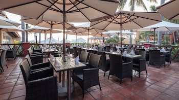holiday inn resort ixtapa all inclusive by ihg