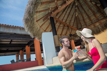 holiday inn resort ixtapa all inclusive by ihg
