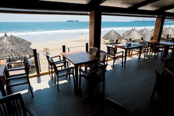 holiday inn resort ixtapa all inclusive by ihg