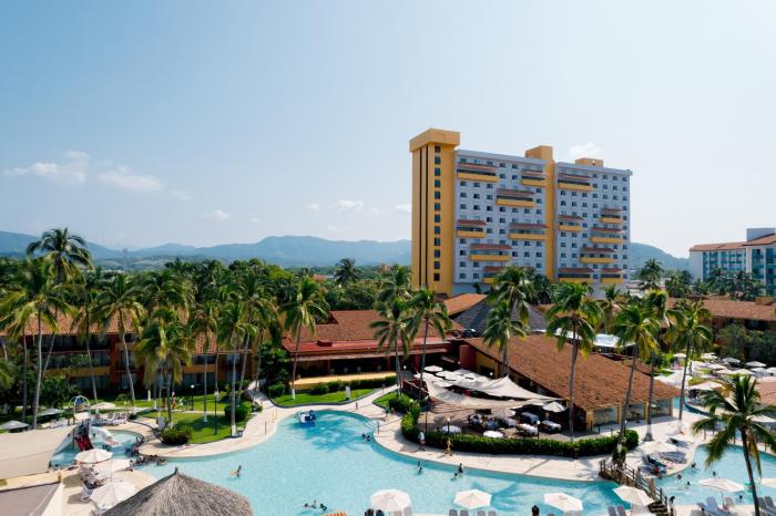 holiday inn resort ixtapa all inclusive by ihg