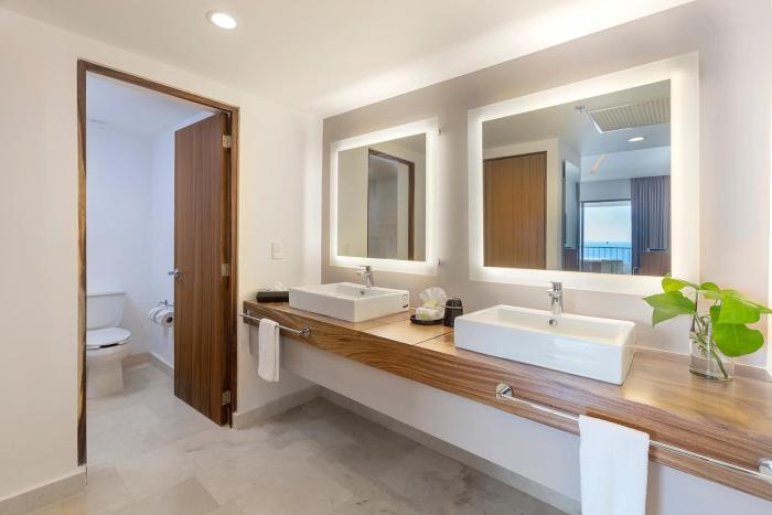 holiday inn resort ixtapa all inclusive by ihg