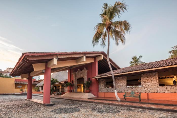 holiday inn resort ixtapa all inclusive by ihg
