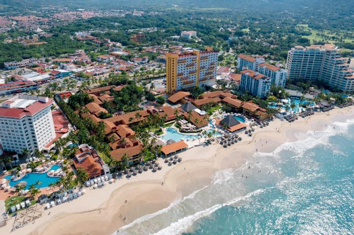 holiday inn resort ixtapa all inclusive by ihg