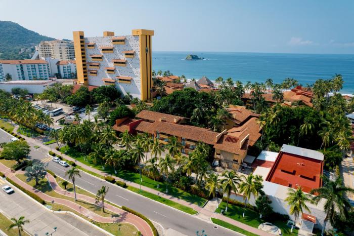 holiday inn resort ixtapa all inclusive by ihg