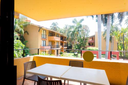 holiday inn resort ixtapa all inclusive by ihg