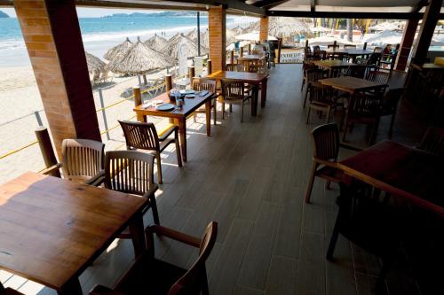 holiday inn resort ixtapa all inclusive by ihg
