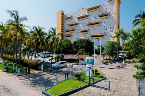 holiday inn resort ixtapa all inclusive by ihg