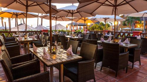 holiday inn resort ixtapa all inclusive by ihg