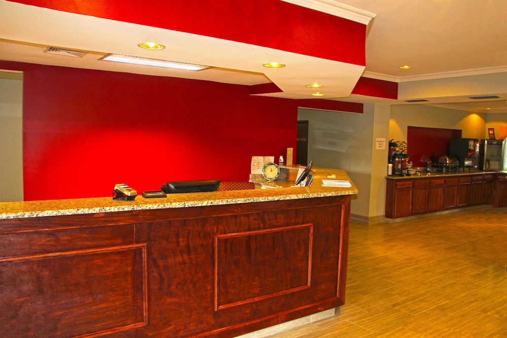 fairview inn and suites