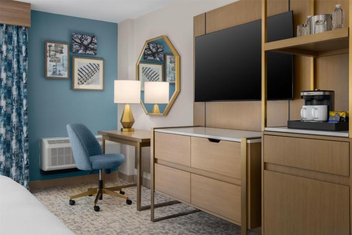 doubletree by hilton wilmington nc
