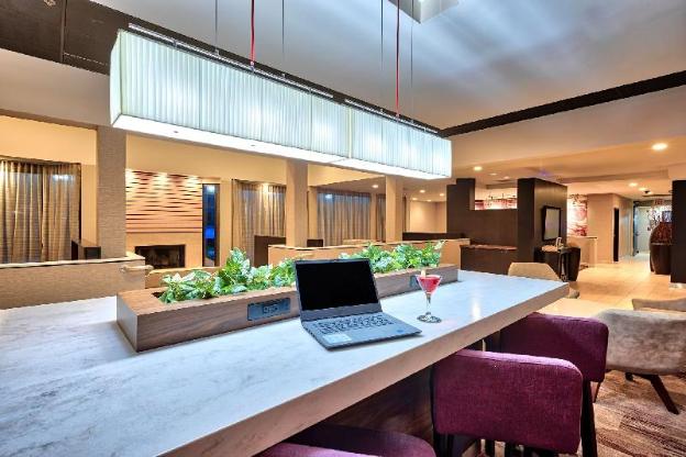 courtyard by marriott hampton