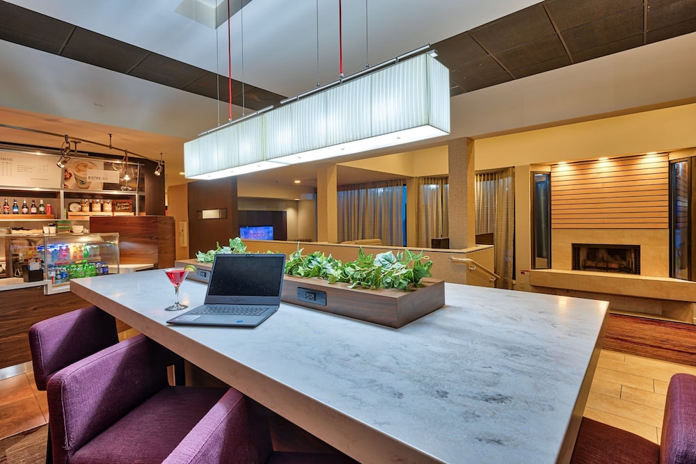 courtyard by marriott hampton