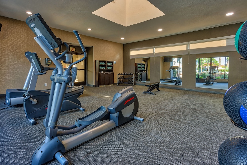 courtyard by marriott hampton