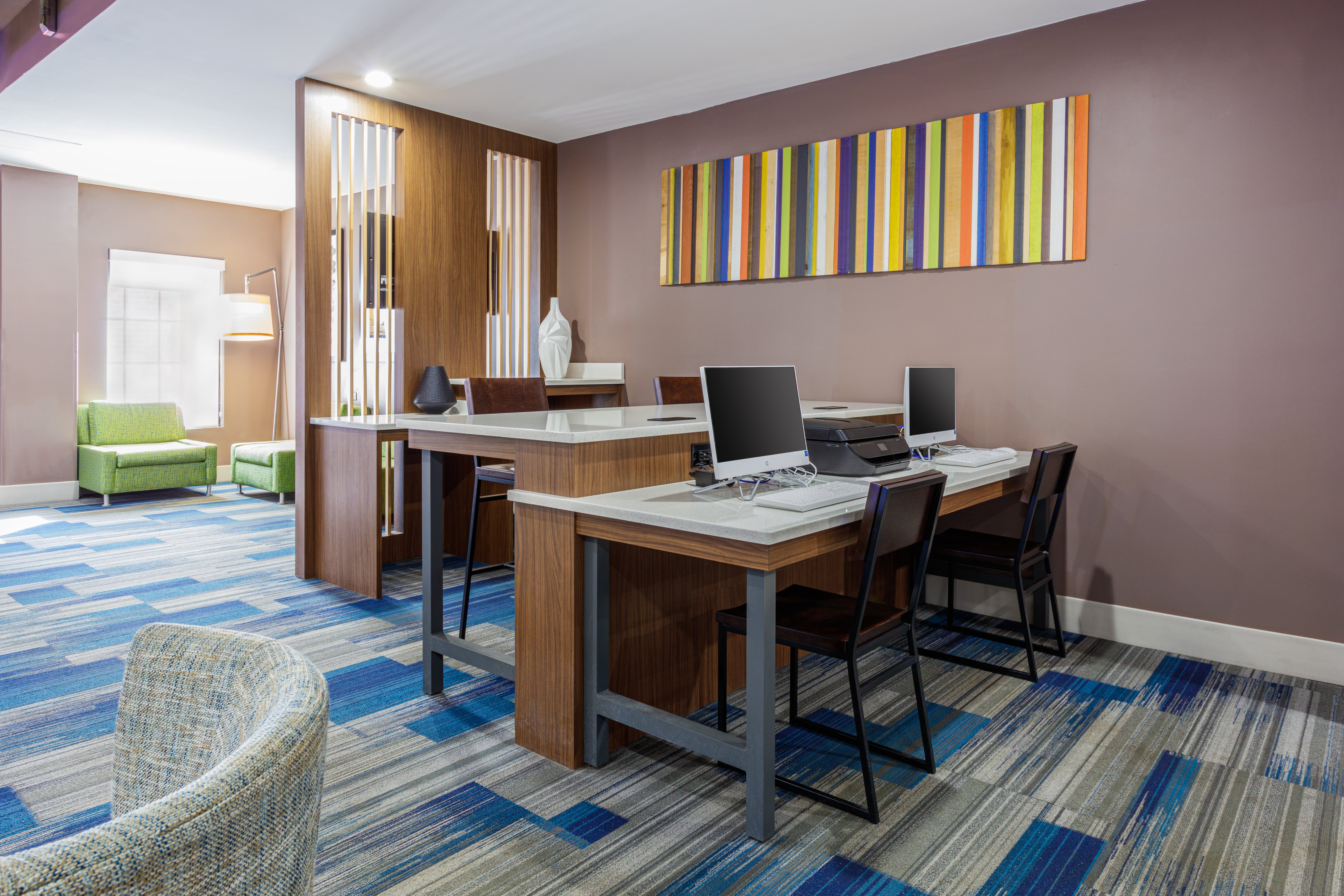 holiday inn express and suites newport news by ihg