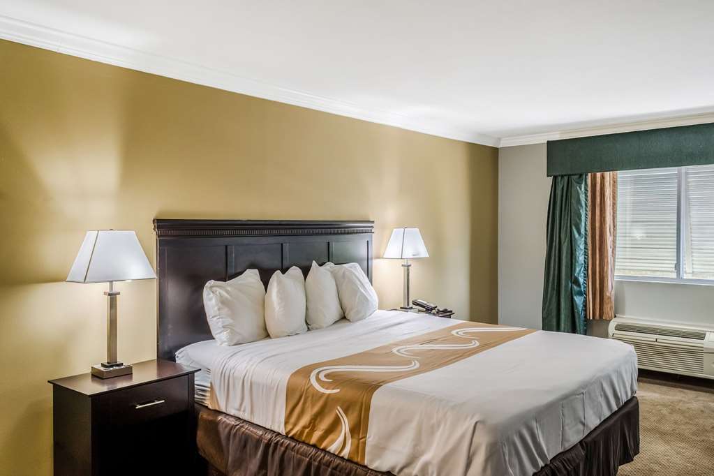 quality inn gulf shores airport