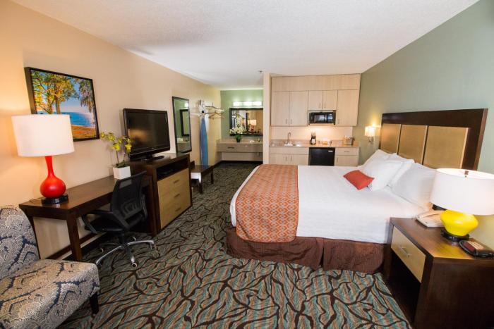 key west inn fairhope al