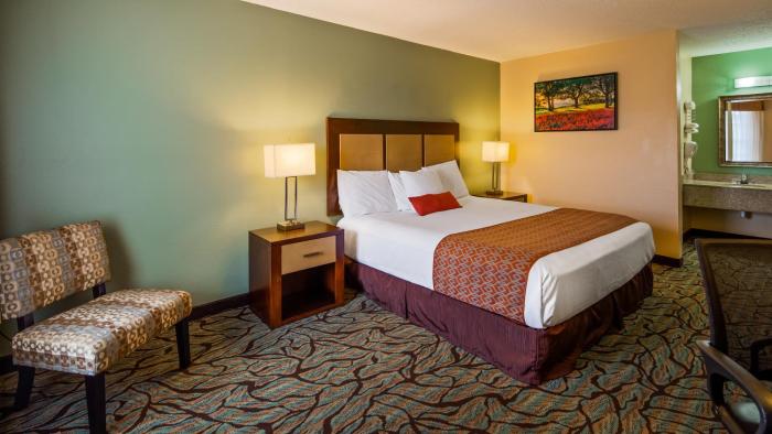 key west inn fairhope al