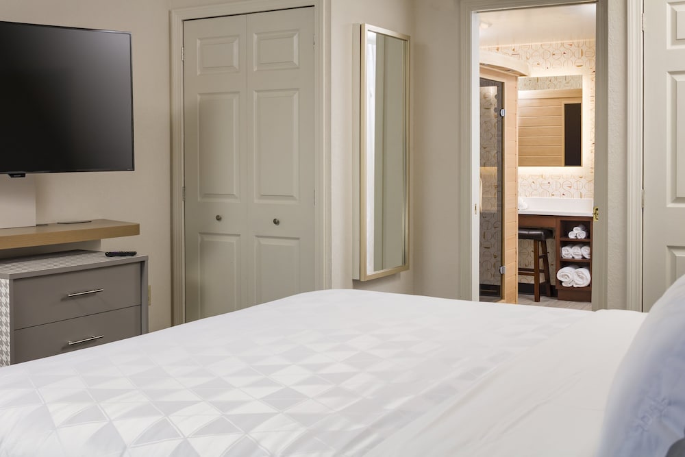 holiday inn salem i 93 at exit 2 by ihg