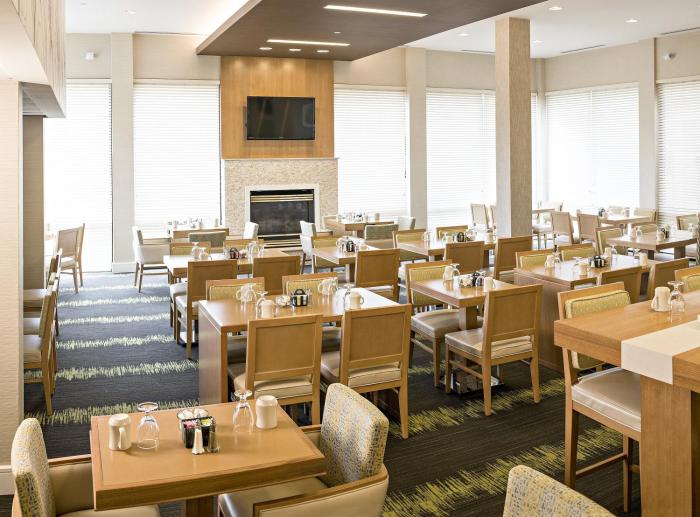 holiday inn salem i 93 at exit 2 by ihg