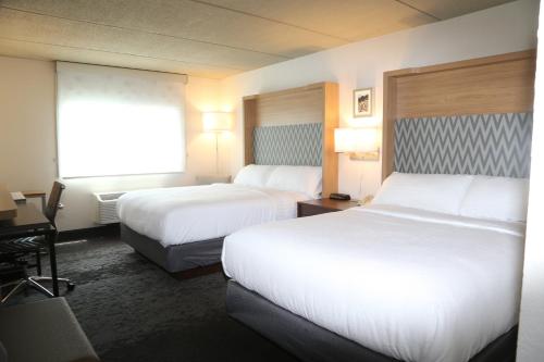 holiday inn salem i 93 at exit 2 by ihg