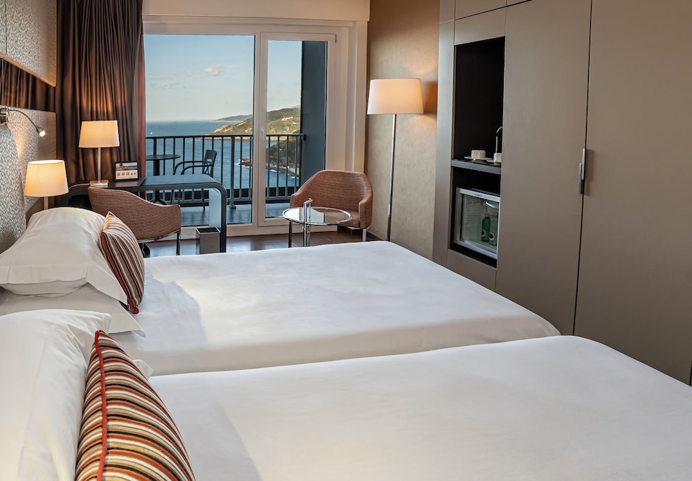 mercure san sebastian monte igueldo
