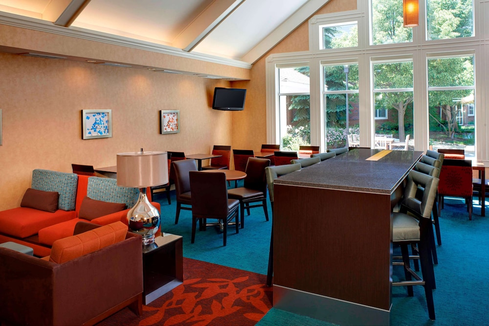 sonesta es suites chicago waukegan gurnee