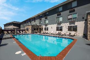 hotel 28 boise airport ascend hotel collection