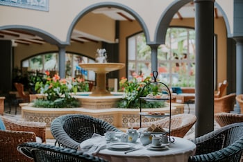 pestana village garden hotel