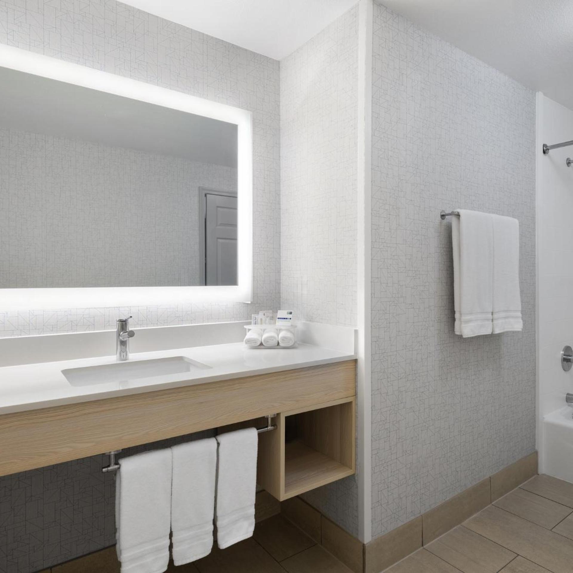holiday inn express ft bragg by ihg