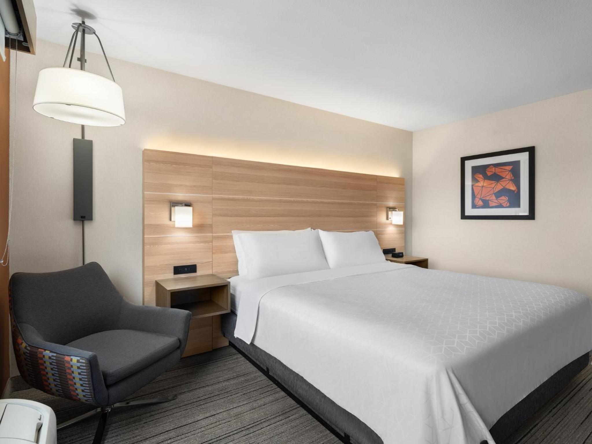 holiday inn express ft bragg by ihg