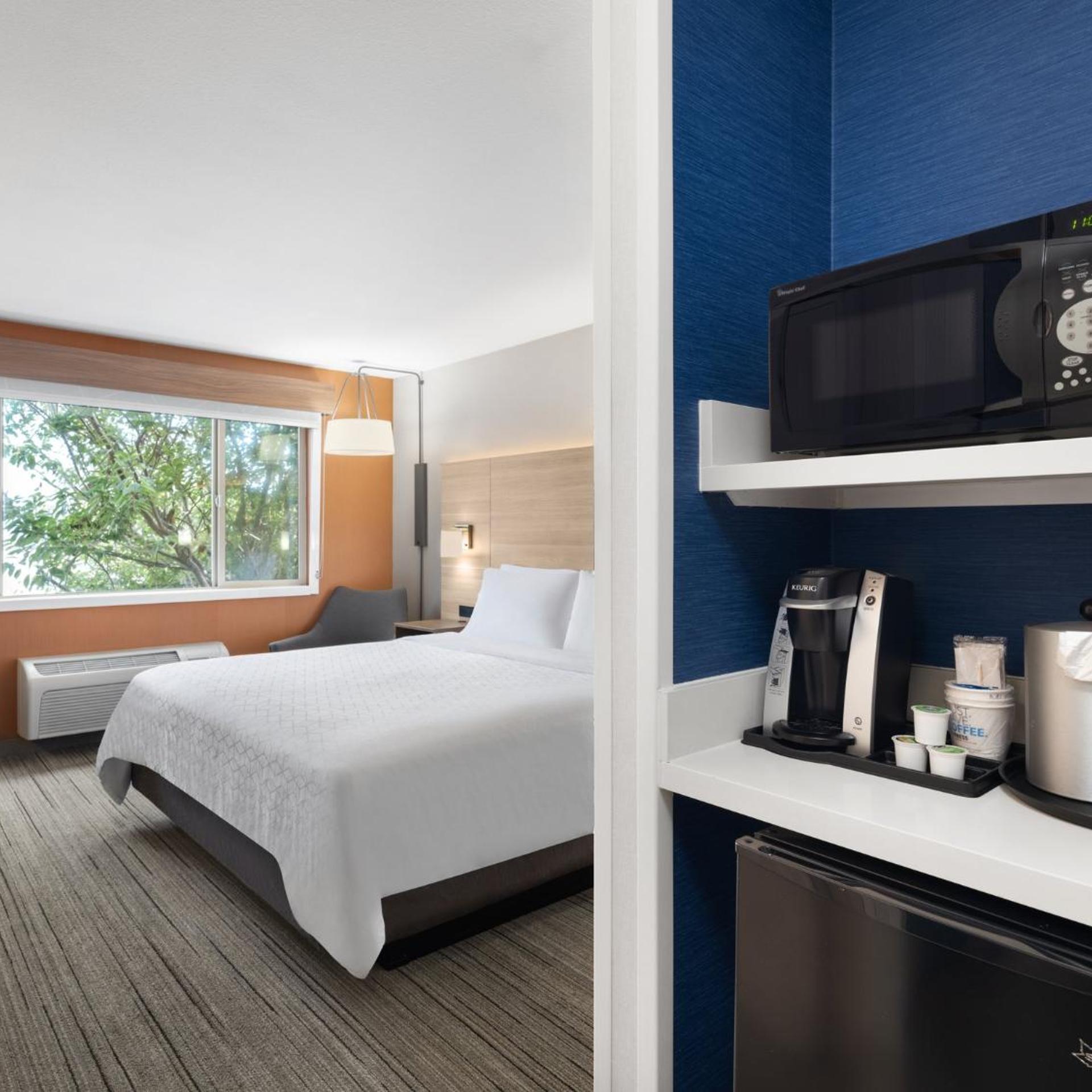holiday inn express ft bragg by ihg