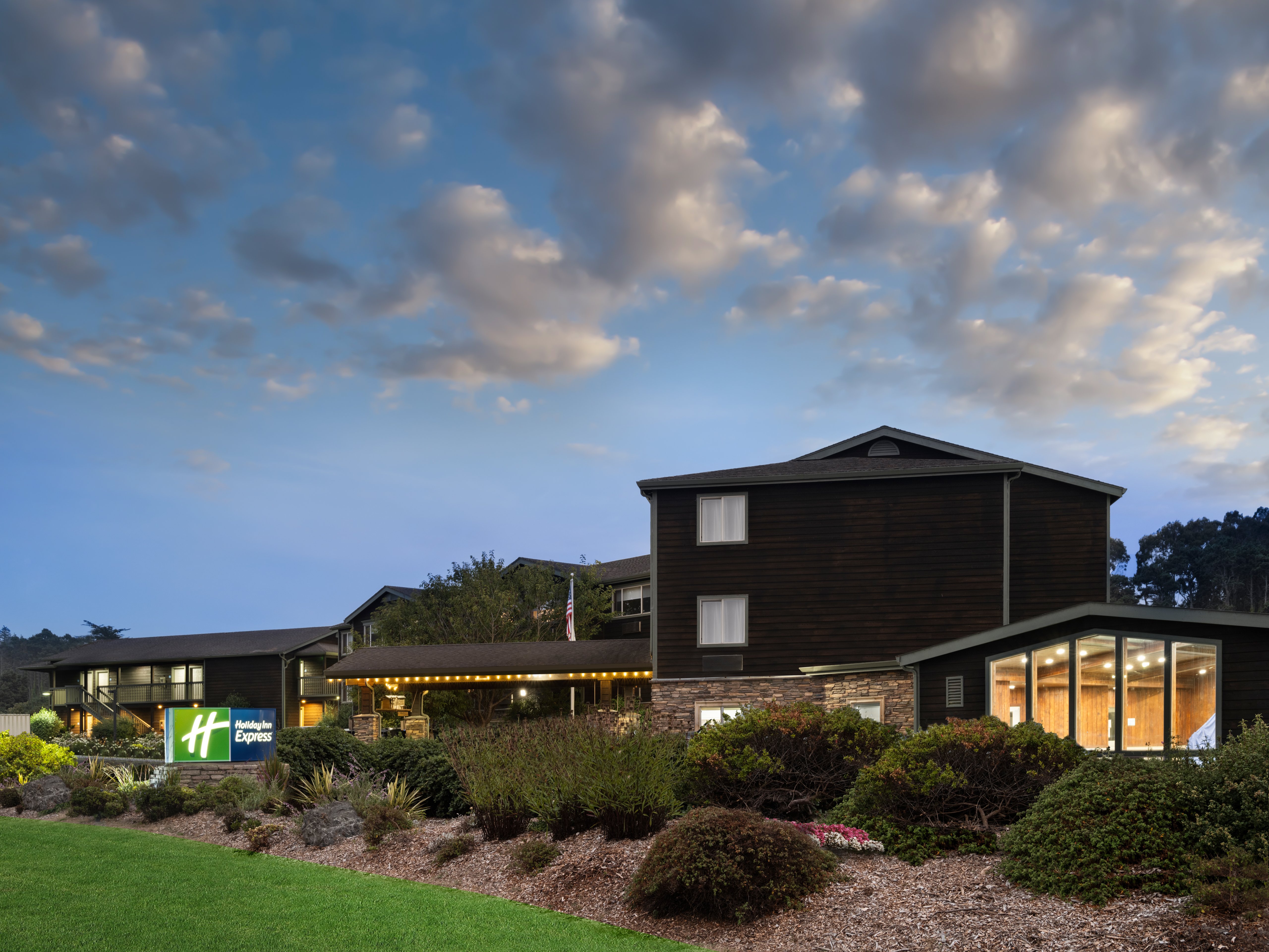 holiday inn express ft bragg by ihg